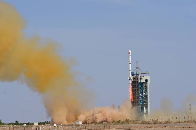 新澳门原料免费和日火箭发射5秒爆炸与日本火箭发射失败,6秒后爆炸,太可惜了